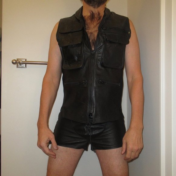 Men's NYC Tino Trevino Leather Den Black Leather Zip-Front Shirt Vest Size L - Picture 2 of 12